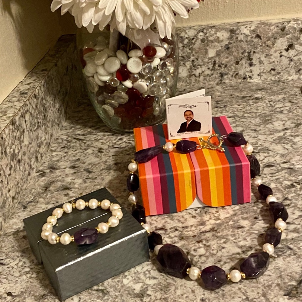 Freshwater Pearl Gemstone Bead Bracelet & Necklace